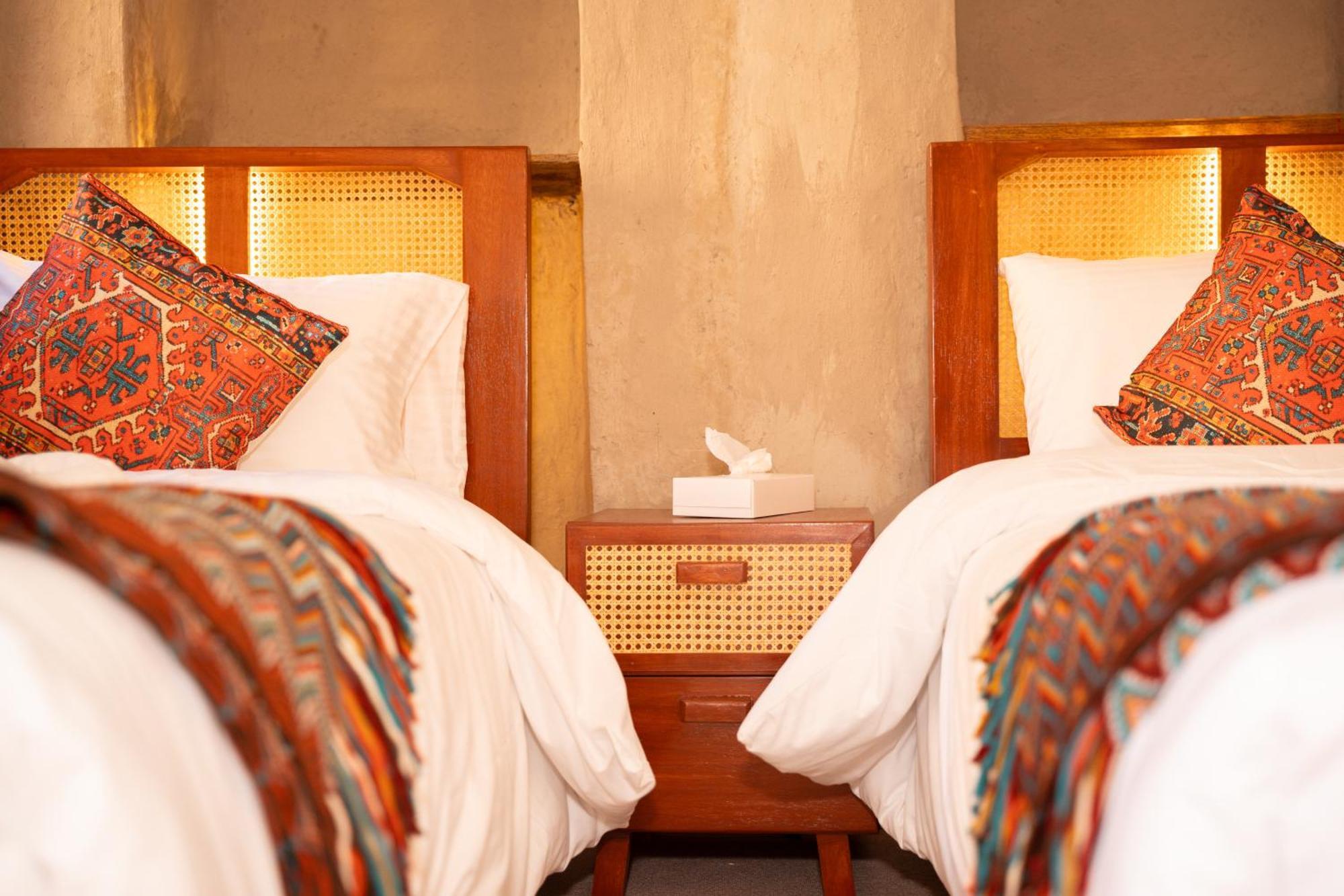 Nomad Inn Nizva Dış mekan fotoğraf