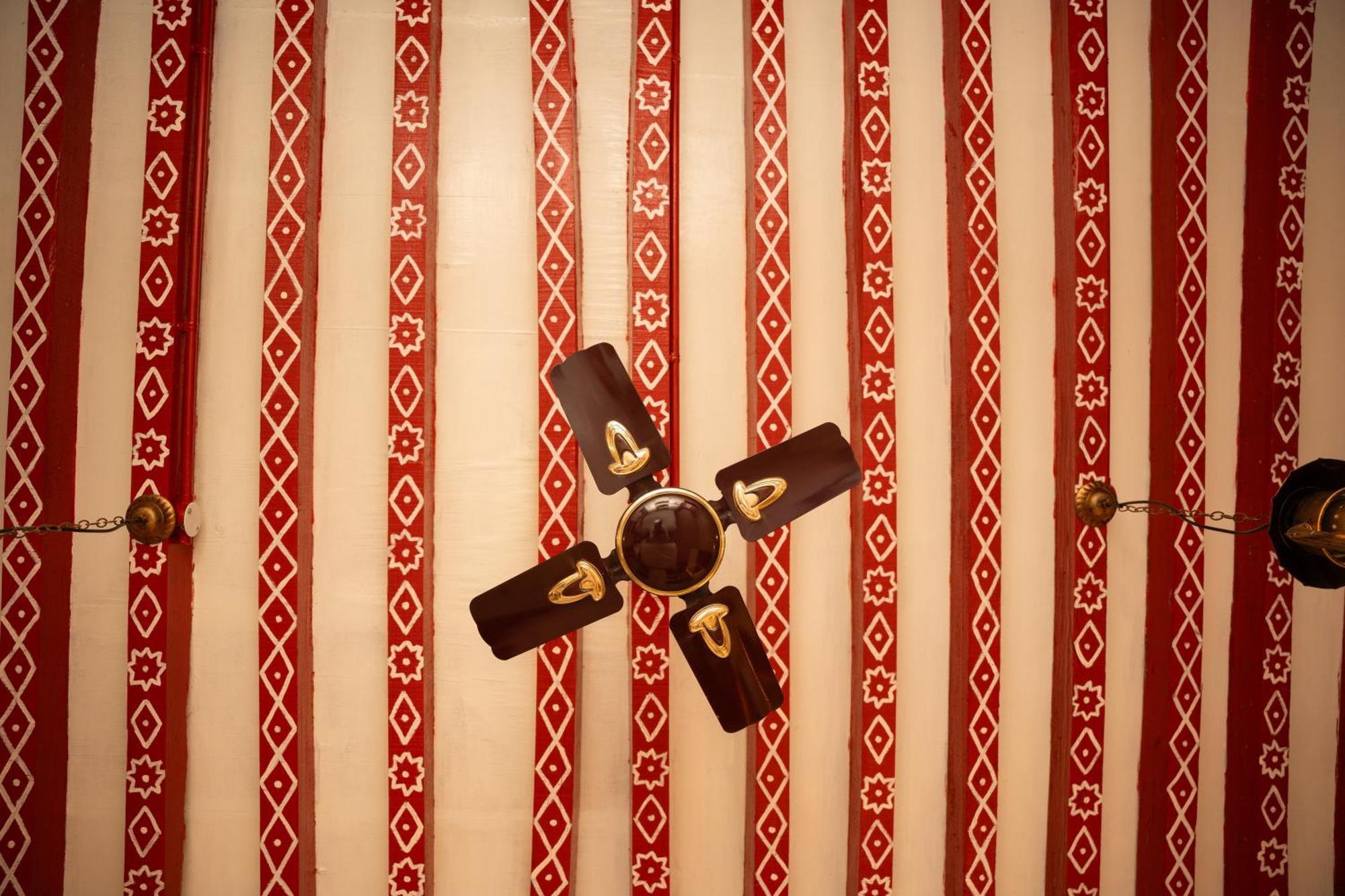 Nomad Inn Nizva Dış mekan fotoğraf