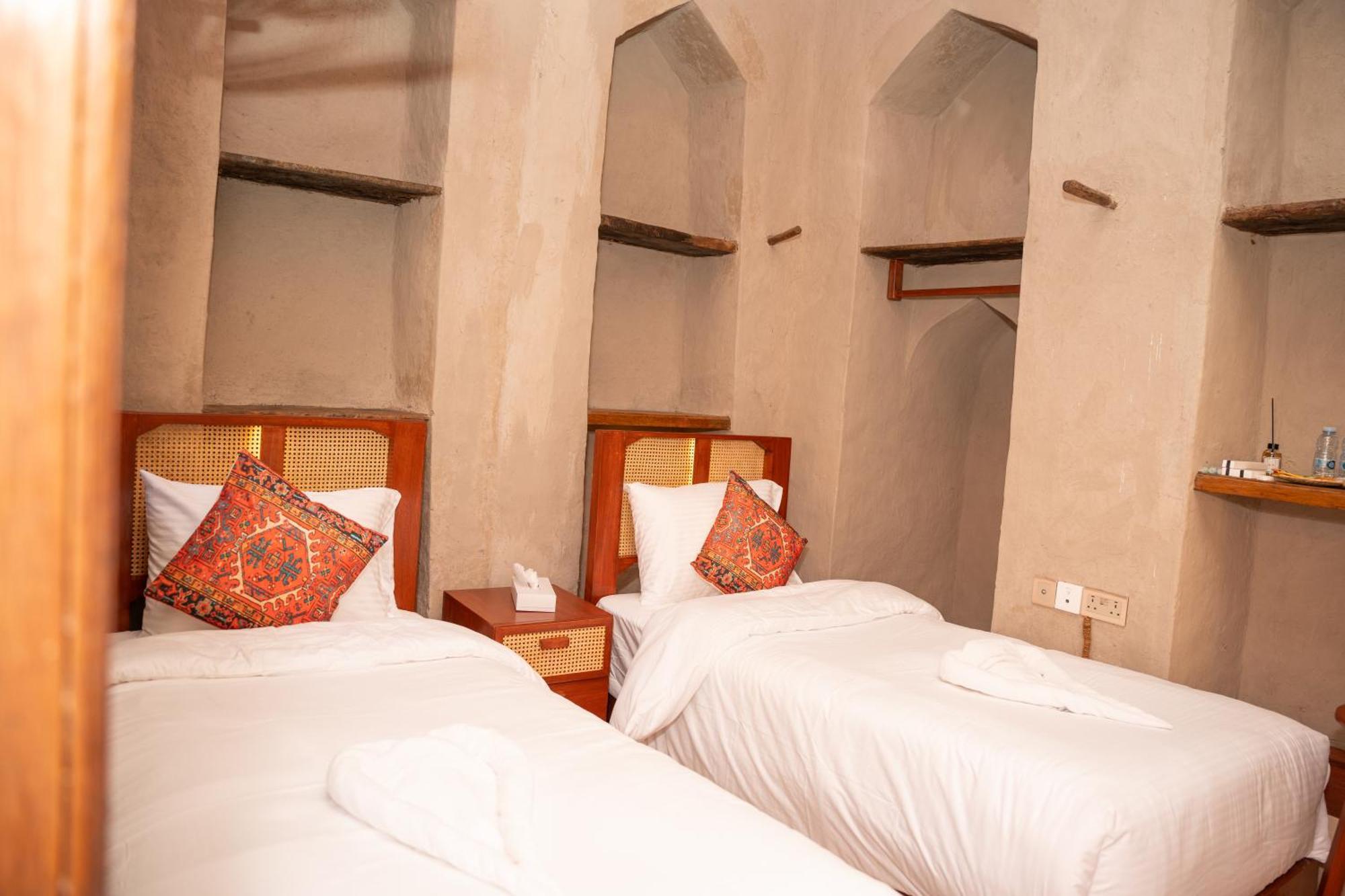 Nomad Inn Nizva Dış mekan fotoğraf